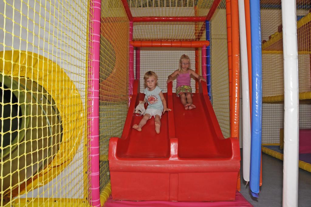 Camping het Wieskamp Henxel Exteriör bild